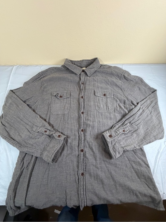 G.H. Bass & Co. Other - G.H.‎ Bass & Co. Gray Button-Down Super Soft Casual Shirt